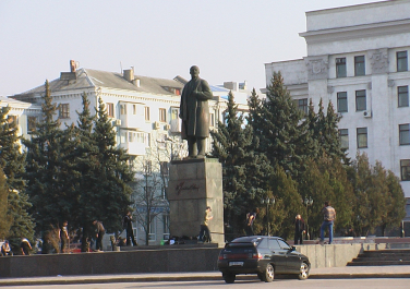 Памятник В.И. Ленину (Луганск)