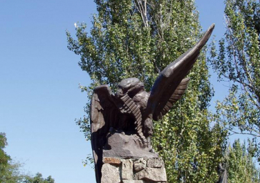 Памятник на могиле Яковенко 