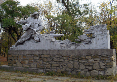 Памятник шахтерам-гидромониторщикам (Луганск)
