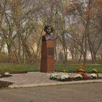 Памятник Надежде Фесенко (Луганск)