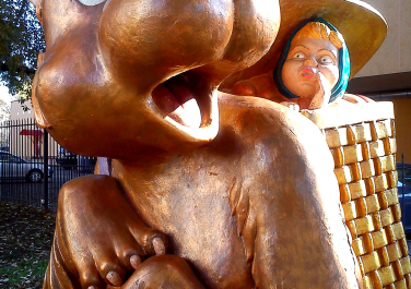 Парк сказочных скульптур - «Сказочный мир» (Луганск)