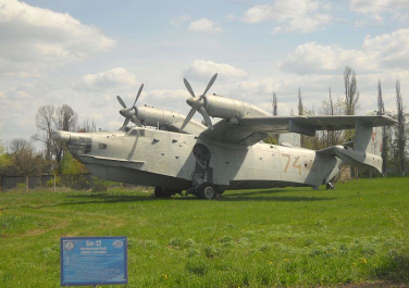 Музей авиационной техники Луганского авиационного завода  (Луганск)