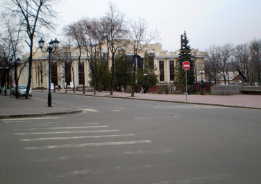 Луганская филармония , ул. Ленина, 23 (Луганск)