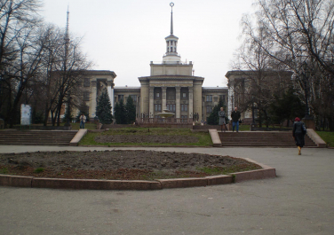 Красная площадь (Луганск)