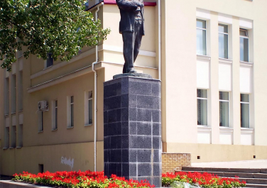 Площадь Розы Люксембург (Луганск)