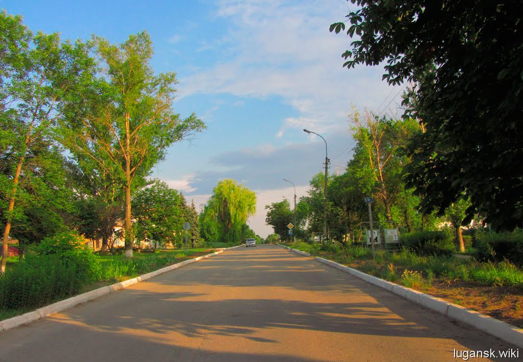 Марковка, центральная улица