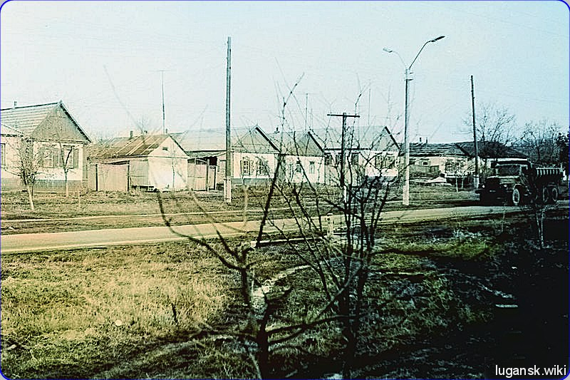 Ещё одна из городских улиц... 