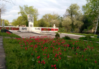 Памятники Красного Луча. Шахта имени "Известий"