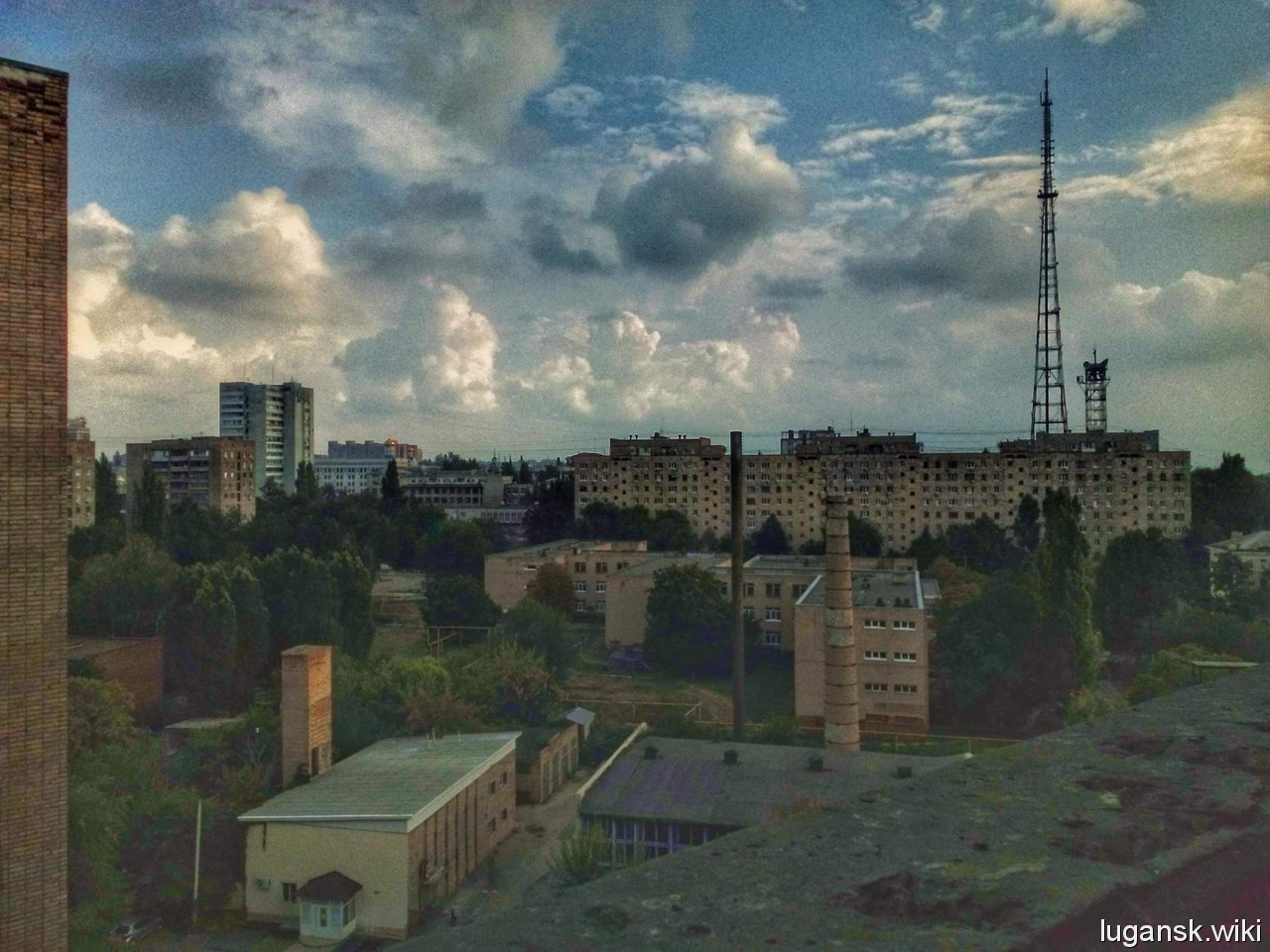Луганск где то с крыши высотки