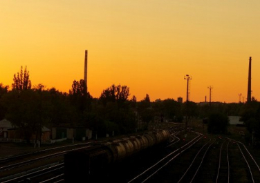 Закат на ЖД станции Рубежное