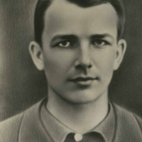 Левашов Сергей Михайлович (1924-1943)